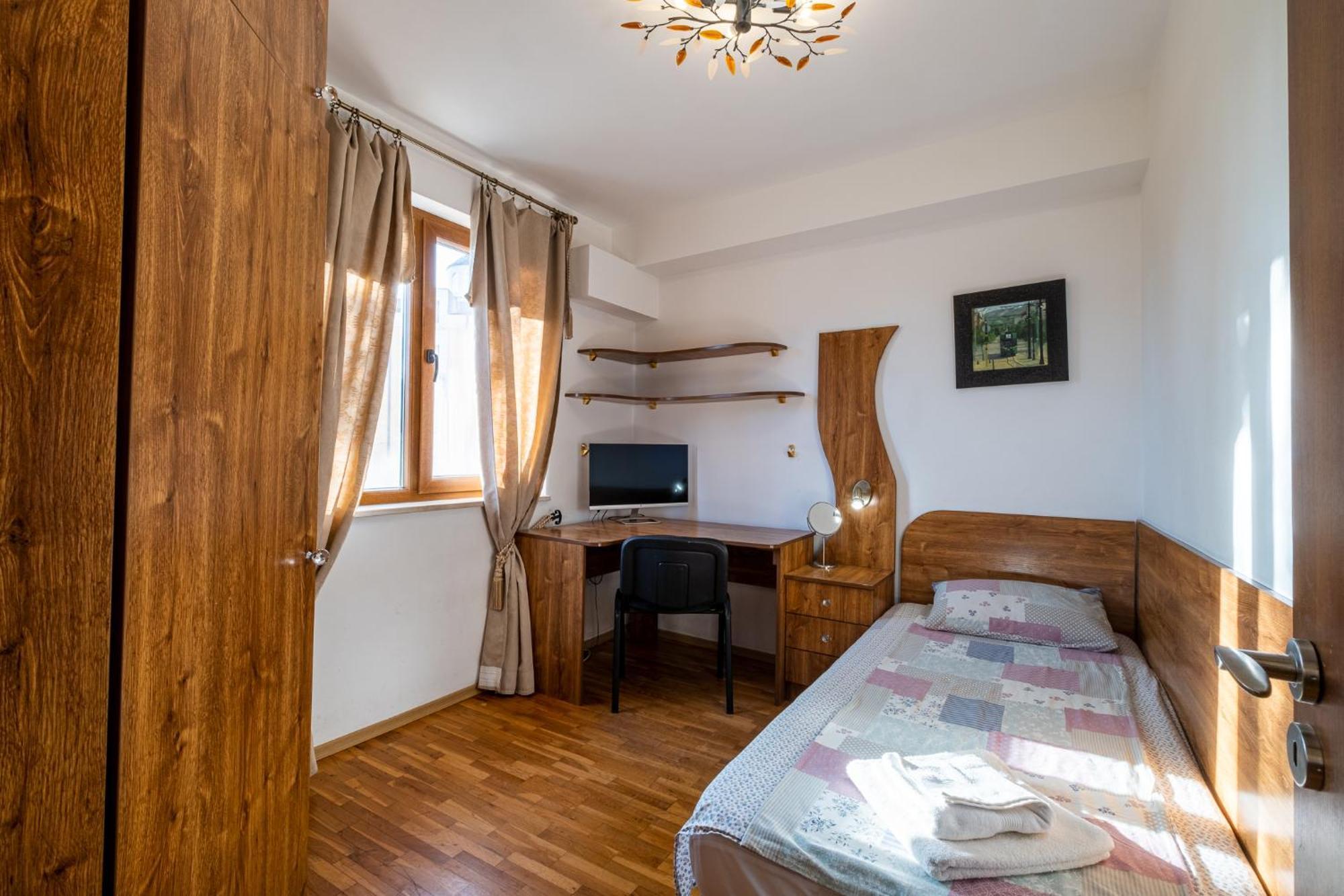 Roman Thermae 2Bdrm Sunny Apartment Varna Dış mekan fotoğraf